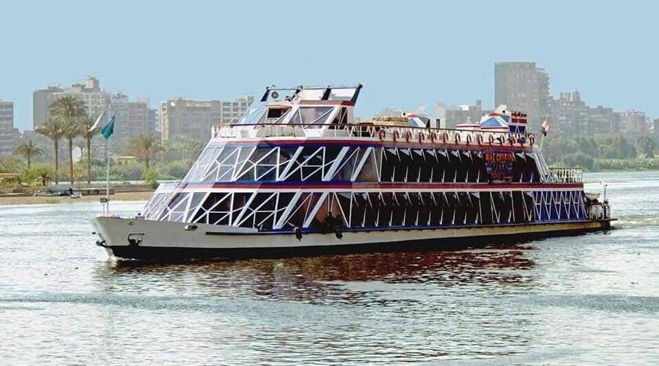 Cairo Nile Dinner Cruise & Show (2 Hours) - image 1