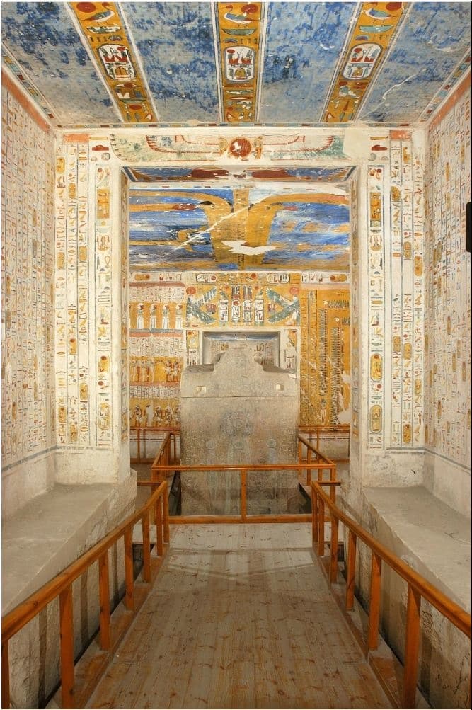 5-Day Nile Cruise on The Royal Beau Rivage: Easter Hot Deals (Luxor to Aswan)